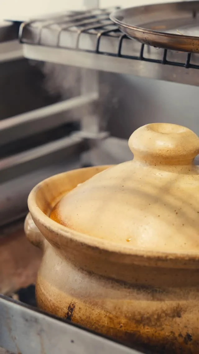 In the guest chef kitchen this week is hyper-talent Brandon Arriaga (Pujol**, Kong Hans Kælder**, CHIUnE). His upcoming opening Nácar in Mexico City is his take on the contemporary izakaya; think the poise of Japanese sensibility paired with the bold flavours of his Mexican heritage.
Brandon guides us through a surprise extra on this week’s menu: ‘Claypot ojiya rice, picanha, smoked maitake mushroom’. Not to be missed.
There’s still a few spots left this week if you want in. In the guest chef kitchen this week is hyper-talent Brandon Arriaga (Pujol**, Kong Hans Kælder**, CHIUnE). His upcoming opening Nácar in Mexico City is his take on the contemporary izakaya; think the poise of Japanese sensibility paired with the bold flavours of his Mexican heritage.
Brandon guides us through a surprise extra on this week’s menu: ‘Claypot ojiya rice, picanha, smoked maitake mushroom’. Not to be missed.
There’s still a few spots left this week if you want in.