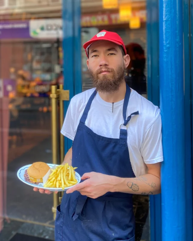 𝗧𝗢𝗡𝗜𝗚𝗛𝗧 Chuck’s is back in No.23 for his legendary Charlotte Street pop-up.
To celebrate the return of the real Burger King we’re going all in with a larger menu including some seasoned specials that have been doing the rounds at his European outposts. Think ‘Laab fries’, ‘Fish sauce wings’ and his famous ‘Calamansi cream pies’, the perfect compliment to Chuck’s smash patties, pickles & Martin’s potato buns.
Don’t miss the ‘no modifications’ maverick.
Chuck’s x No.23 - May 16th & 17th - *𝐰𝐚𝐥𝐤 𝐢𝐧𝐬 𝐰𝐞𝐥𝐜𝐨𝐦𝐞* 𝗧𝗢𝗡𝗜𝗚𝗛𝗧 Chuck’s is back in No.23 for his legendary Charlotte Street pop-up.
To celebrate the return of the real Burger King we’re going all in with a larger menu including some seasoned specials that have been doing the rounds at his European outposts. Think ‘Laab fries’, ‘Fish sauce wings’ and his famous ‘Calamansi cream pies’, the perfect compliment to Chuck’s smash patties, pickles & Martin’s potato buns.
Don’t miss the ‘no modifications’ maverick.
Chuck’s x No.23 - May 16th & 17th - *𝐰𝐚𝐥𝐤 𝐢𝐧𝐬 𝐰𝐞𝐥𝐜𝐨𝐦𝐞*