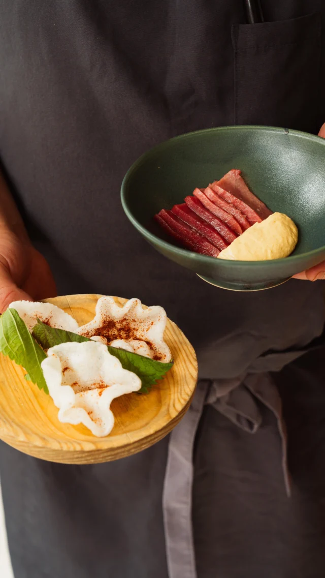 For the next fortnight, the Guest Chef kitchen is in the hands of a man who doesn’t just cook his roots — he 𝘴𝘶𝘮𝘮𝘰𝘯𝘴 them.

Straight out of Ensenada with the salt of the Pacific in his veins, Alejandro Burgos is here for two weeks of seafood sorcery, bottling the very essence of his hometown on every plate.

From his base in the Valle de Guadalupe, Alejandro runs the kitchen at Bloodlust — a surreal desert outpost that could’ve wandered in from a Ridley Scott set. Part wine bar, part creative playground, part seafood fever dream. It’s a gathering spot for the curious and the hungry, a place where Baja’s vines, farms and waters all come together on the table.

For his time with us, he’s bringing that same restless, sun-bleached energy — pairing British seafood (like that enormous Cornish tuna - shoutout @theseathesea_) with the Baja spirit whilst we pour a few glorious @bichiwines along the way.

We’re shaking things up too. No fixed menus. No set dining time. Just à la carte from start to finish, staggered sittings, and the sort of loosened-top-button service that lets you sink right in.