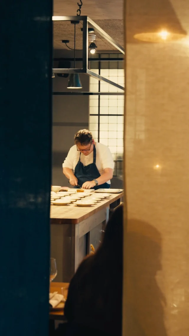 This week we welcome our good friend Carl Ishizaki back into the Guest Chef kitchen — the Stockholm sushi maestro first bowled us over at his legendary  twelve-seater, Michelin-starred Edomae counter in the Swedish capital, where he fuses his half-Swedish and half-Japanese heritage to deliver something deeply considered yet comfortably casual. 

A series of residencies followed, with Carl being the very first Guest Chef to christen our then-new home on Charlotte Street. And now he’s back behind the counter and we couldn’t be happier. Expect a week of immaculate Edomae, Otsumami and Nigiri – all delivered with Carl’s meticulous touch… plus, quite possibly, the best 80s playlist you’ll ever hear in a dining room.