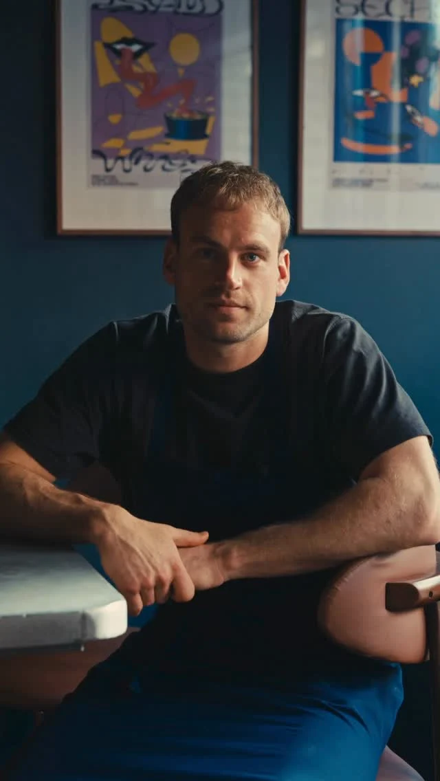 This week we welcome Amsterdam&rsquo;s Tim van der Molen onto the Guest Chef pass. He joins us from his slick, low-slung &lsquo;fun-dining&rsquo; concept, Nikotin &lsquo;restobar&rsquo;, the latest chapter that&rsquo;s seen him take a sharp left turn from his Michelin-starred debut, Coulisse.

He joins us with a menu that pulls together everything he&rsquo;s learnt along his journey so far, a mixture of fine-dining chops and culinary creativity abound: combining bold, layered flavours with a love of spice, and a level of precision that nods to his time spent in some of the world&rsquo;s best kitchens.

It&rsquo;s a bright, layered, high-energy riot from a chef who&rsquo;s doing the unthinkable&hellip; just really enjoying himself. And the results are infectious.

There&rsquo;s still time for you to join us this week, hit the link in our bio to pull up a chair.