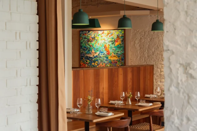 The bank holiday weekend is here and our dining room is calling.

With showstoppers like &lsquo;Crab chilpachole rice, smoked eel cream&rsquo;, &lsquo;Lobster flauta, bean pur&eacute;e, spenwood and xnipec&rsquo; and &lsquo;Grilled monkfish, chintextle, smoked butter&rsquo;, there&rsquo;s nowhere else you need to be.

Come and let us do the hard work while you settle in.

@cometa.restaurant 𝙞𝙨 𝙤𝙪𝙧 𝙘𝙤𝙣𝙩𝙚𝙢𝙥𝙤𝙧𝙖𝙧𝙮 𝙈𝙚𝙭𝙞𝙘𝙖𝙣 𝙨𝙚𝙖𝙛𝙤𝙤𝙙 𝙧𝙚𝙨𝙩𝙖𝙪𝙧𝙖𝙣𝙩, 𝙤𝙥𝙚𝙣 𝙛𝙤𝙧 𝙡𝙪𝙣𝙘𝙝 (12𝙥𝙢-3𝙥𝙢) 𝙖𝙣𝙙 𝙙𝙞𝙣𝙣𝙚𝙧 (5𝙥𝙢-11𝙥𝙢), 𝙏𝙪𝙚𝙨𝙙𝙖𝙮-𝙎𝙖𝙩