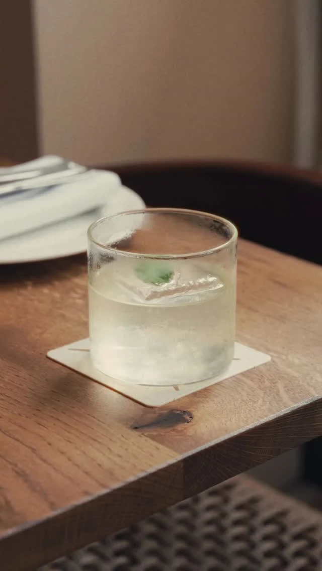 Introducing the Cometa 𝘱𝘦𝘢𝘤𝘩 𝘩𝘰𝘶𝘴𝘦 𝘱𝘶𝘯𝘤𝘩, an unctuous secret weapon found on our cocktail list.

Sit back and enjoy as Tom runs you through every step of the process, from our house mint cordial through to the milk wash, before it finally comes together with deceptive simplicity in the glass.

Make sure you try one for yourself next time you dine in with us.

𝙲𝚘𝚖𝚎𝚝𝚊 𝚒𝚜 𝚘𝚙𝚎𝚗 𝚏𝚘𝚛 𝚕𝚞𝚗𝚌𝚑 𝚊𝚗𝚍 𝚍𝚒𝚗𝚗𝚎𝚛, 𝚎𝚟𝚎𝚛𝚢 𝚃𝚞𝚎𝚜𝚍𝚊𝚢 𝚝𝚘 𝚂𝚊𝚝𝚞𝚛𝚍𝚊𝚢. 𝟸𝟷 𝙲𝚑𝚊𝚛𝚕𝚘𝚝𝚝𝚎 𝚂𝚝𝚛𝚎𝚎𝚝, 𝙻𝚘𝚗𝚍𝚘𝚗 𝚆𝟷𝚃 𝟷𝚁𝚆