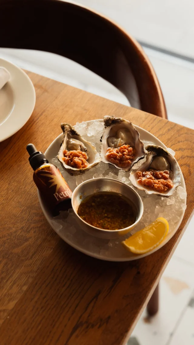 Since we introduced our 𝘙𝘰𝘯𝘲𝘶𝘦𝘰 𝘥𝘦 𝘢𝘵&uacute;𝘯, tuna has been flying off the Cometa pass as fast as we can get hold of these magnificent animals.

We&rsquo;re kicking off our run-through of the menu with the opening dish, the Ostras &lsquo;𝘦𝘮𝘣𝘢𝘳𝘢𝘻𝘢𝘥𝘢𝘴&rsquo;: Maldon Oysters, loaded with tuna tartare, morita oil and a hit of some lemon for freshness. One hell of an opening act.

𝘙𝘰𝘯𝘲𝘶𝘦𝘰 𝘥𝘦 𝘢𝘵&uacute;𝘯 encapsulates exactly what Cometa is all about, celebrating the very best of British waters through a creative and modern Mexican lens. Keep your eyes peeled as we run through the rest of the menu over the coming weeks.

There&rsquo;s still space to join us this week, hit the link in our bio to pull up a chair.

𝙲𝚘𝚖𝚎𝚝𝚊 𝚒𝚜 𝚘𝚙𝚎𝚗 𝚏𝚘𝚛 𝚕𝚞𝚗𝚌𝚑 𝚊𝚗𝚍 𝚍𝚒𝚗𝚗𝚎𝚛, 𝚎𝚟𝚎𝚛𝚢 𝚃𝚞𝚎𝚜𝚍𝚊𝚢 𝚝𝚘 𝚂𝚊𝚝𝚞𝚛𝚍𝚊𝚢. 𝟸𝟷 𝙲𝚑𝚊𝚛𝚕𝚘𝚝𝚝𝚎 𝚂𝚝𝚛𝚎𝚎𝚝, 𝙻𝚘𝚗𝚍𝚘𝚗 𝚆𝟷𝚃 𝟷𝚁𝚆