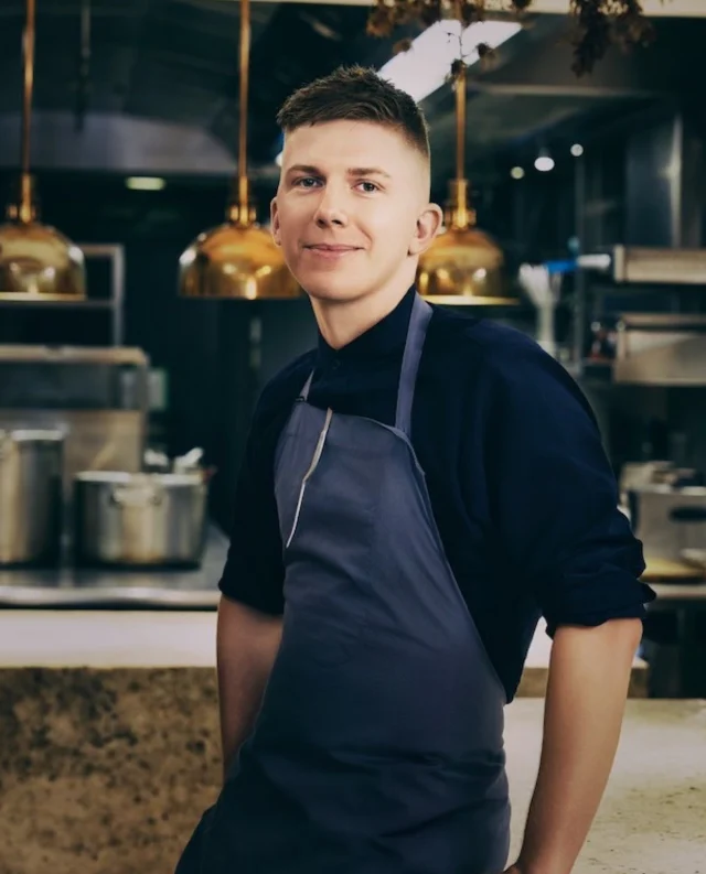 Big news for fine dining lovers. Because next week, generational talent Martin &Ouml;fner is coming to town.

One of the youngest chefs in the world to be awarded 𝘵𝘩𝘳𝘦𝘦 Michelin stars while at the helm of Z&eacute;n (Singapore), the young Austrian is now embarking on a world tour of technically brilliant and masterful cooking that brings together the holy trinity of French foundation, Japanese precision and Nordic preservation. 

Next stop? Carousel, with a nine-course tour de force featuring &lsquo;Aged Soy Tea, Grilled Chanterelle, Silken Tofu, Cep Oil&rsquo;; &lsquo;Cornish Scallop, Strawberry Gochujang, Marigold&rsquo;; and &lsquo;Venison, Foie Gras, Blackberry Mala&rsquo;. Completely Unmissable.

Hit the link in our bio to grab your seat at the table. You don&rsquo;t want to miss this one.